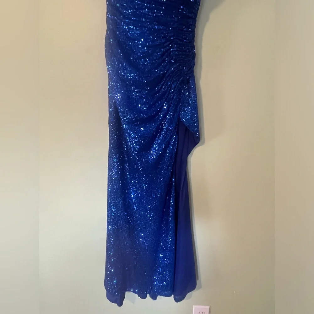 Prom Dress - Picture 7 of 8